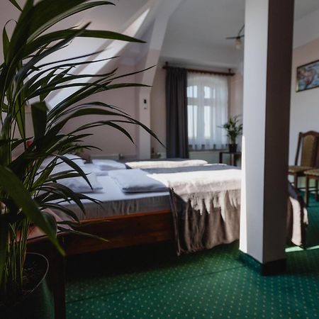 Hotel Aslan Tarnowskie Góry Εξωτερικό φωτογραφία